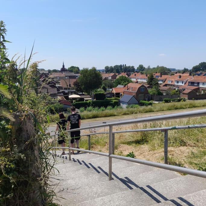 Villa Mies Rust En Stilte Aan Het Hoofdplaat