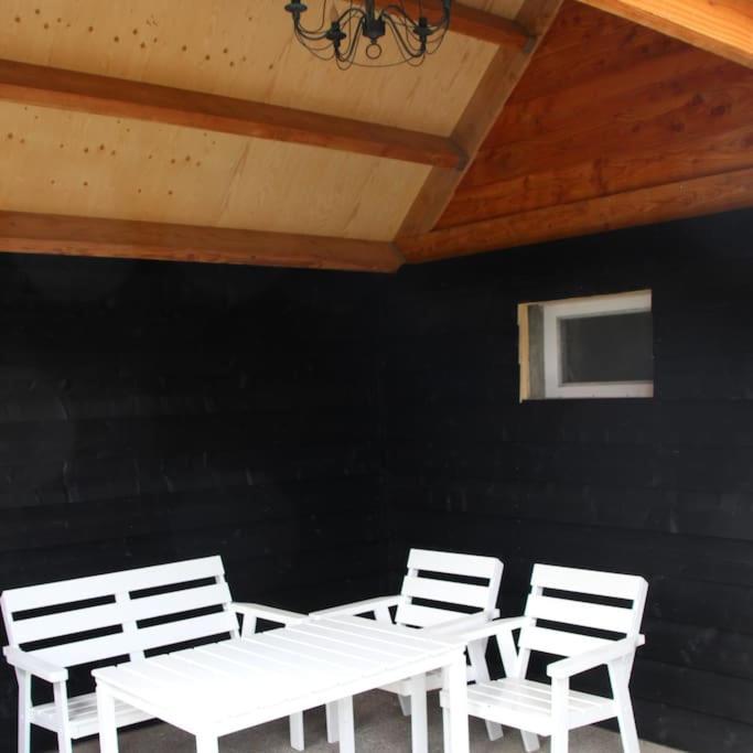 Mies Rust En Stilte Aan Het Hoofdplaat